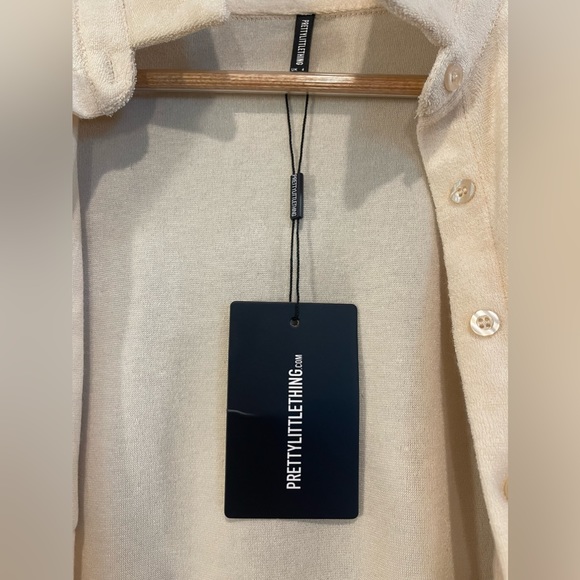 Pretty Little Thing - Cream Toweling Oversized Shirt - Size 0 - Picture 5 of 11